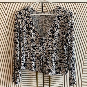 Cropped Long Sleeve Flower Hollister Top with Tie Front Detail